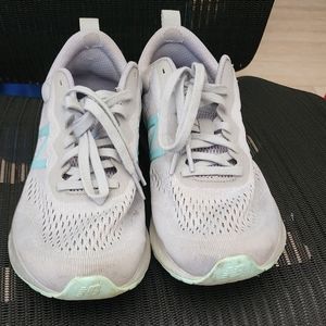 NEW BALANCE Athletic shoes